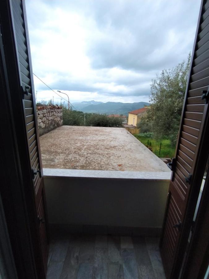Apartmán Casa Degli Ulivi Con Parcheggio Privato Muro Lucano Exteriér fotografie