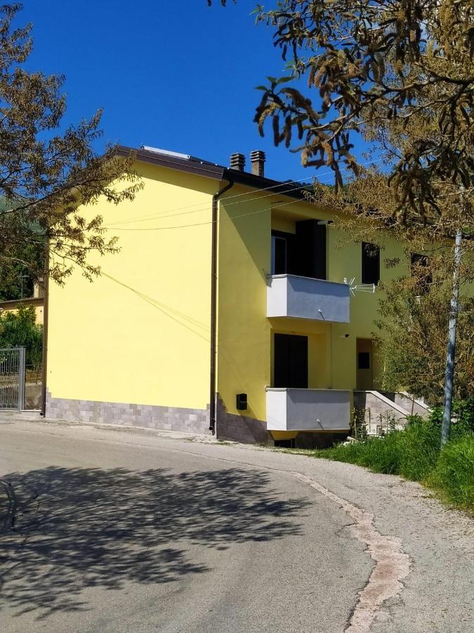 Apartmán Casa Degli Ulivi Con Parcheggio Privato Muro Lucano Exteriér fotografie