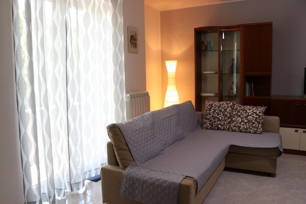 Apartmán Casa Degli Ulivi Con Parcheggio Privato Muro Lucano Exteriér fotografie