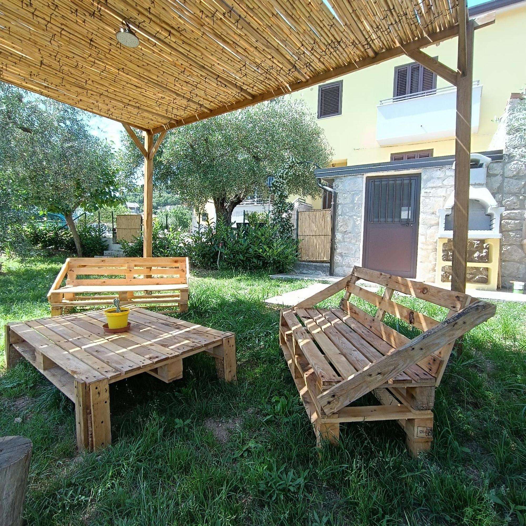 Apartmán Casa Degli Ulivi Con Parcheggio Privato Muro Lucano Exteriér fotografie